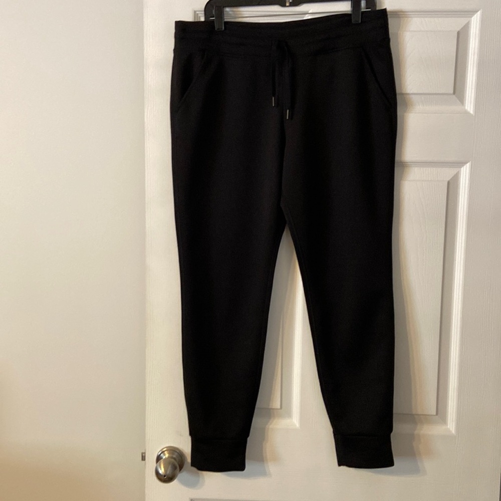 32Heat Man Joggers size L inseam 27” black color excellent condition